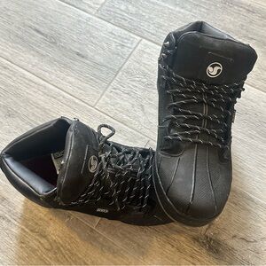 DVS Westridge Men's Black
Winter Boots Size 11 See Photos
For Flaws